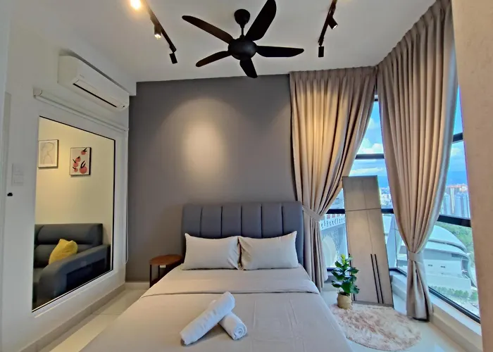 Arte Mont Kiara Host By Host Corner Suites