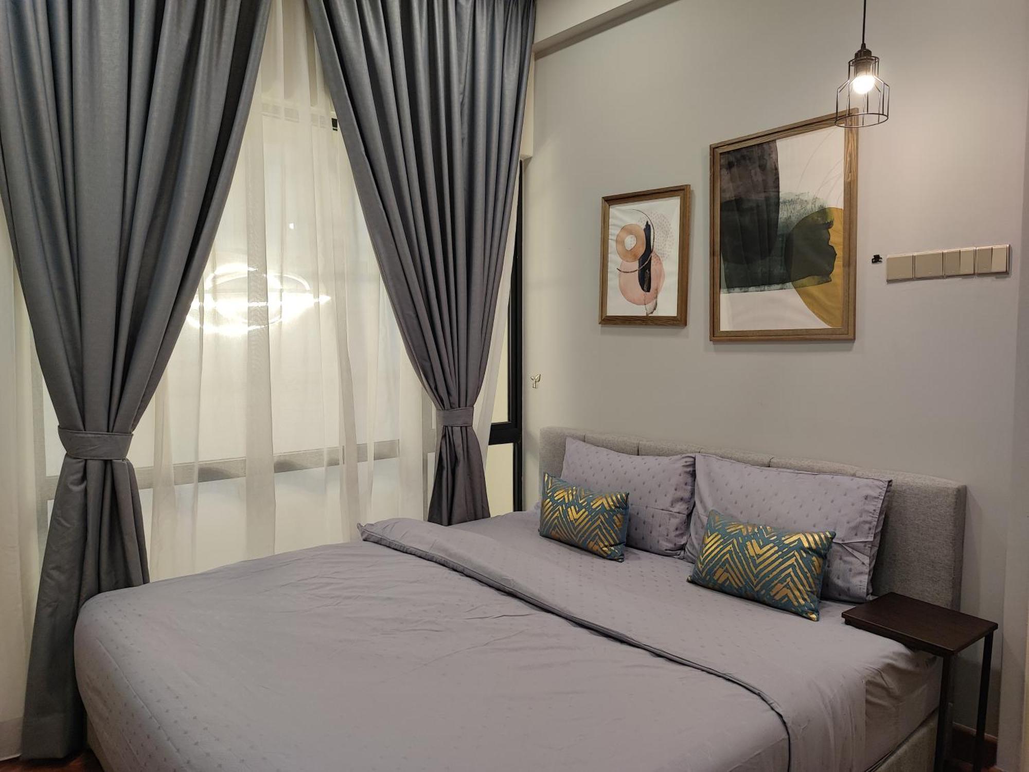 Arte Mont Kiara Host By Host Corner